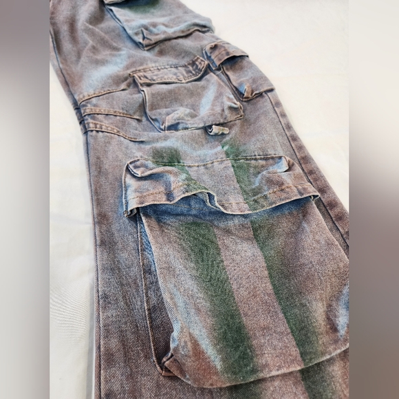 Unisez Multi-Pocket Cargo Barrel Jeans Green Accents Size XL (31") - Picture 7 of 13
